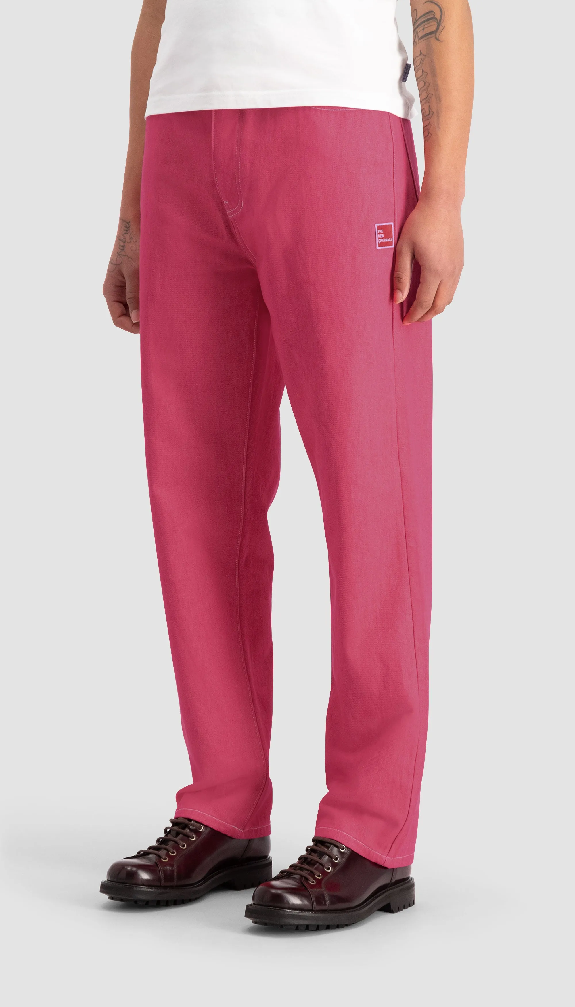 9-Dots Relaxed Jeans Carmine