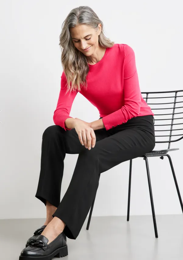 GERRY WEBER<BR>
Simple Trousers<BR>
Black, Navy<BR>