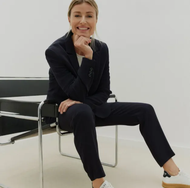 GERRY WEBER<BR>
Simple Trousers<BR>
Black, Navy<BR>
