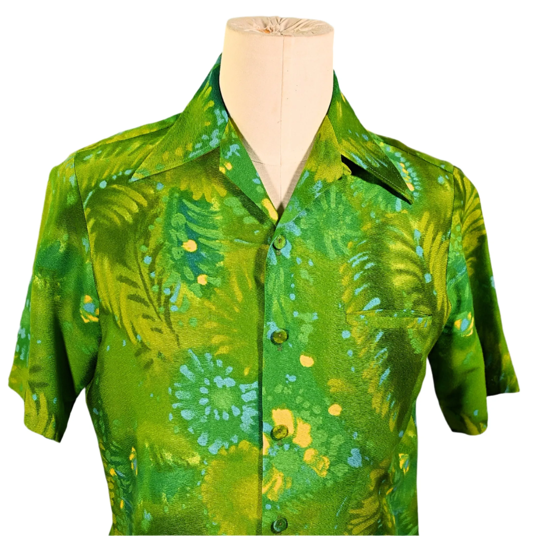 Iolani Exclusive McInery Vintage 60s Hawaiian Shirt, 70s Aloha Shirt S